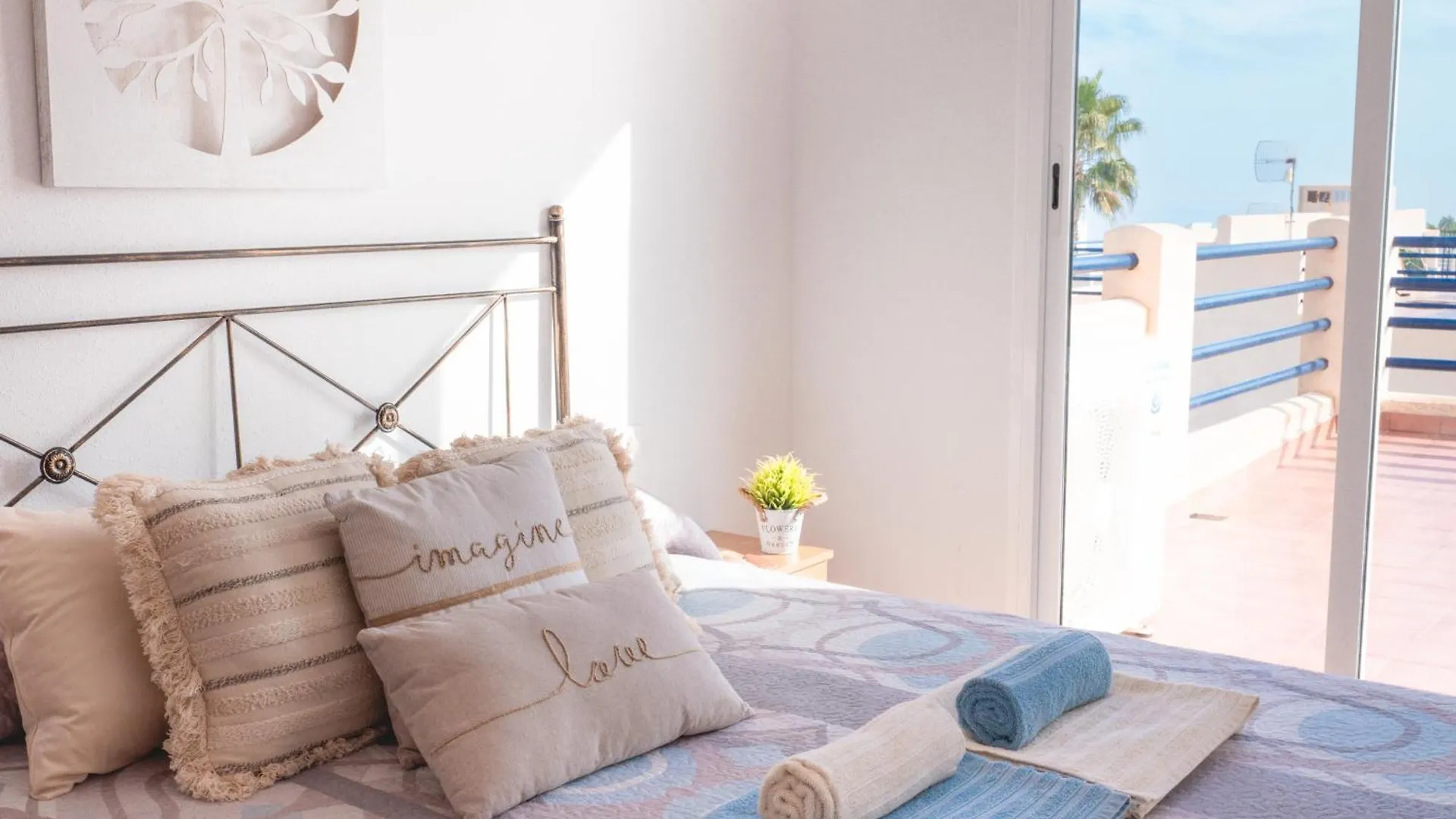 Apartamento En Marina Beach Con Vistas Al Mar El Pozo del Esparto Apartment